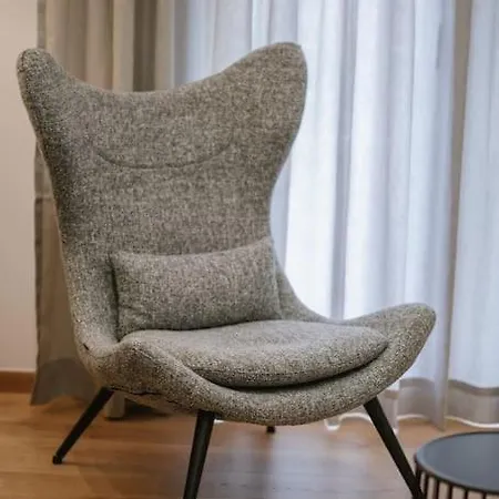 Elegant Apartment